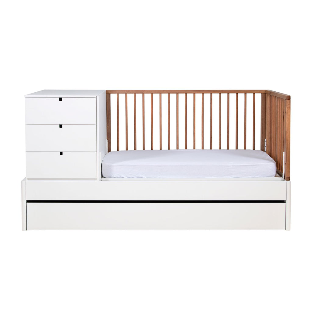 Berço Multifuncional Essen Branco com Grade Natural