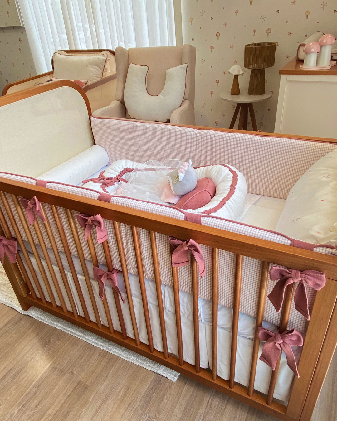 Quarto Cogumelos Rose