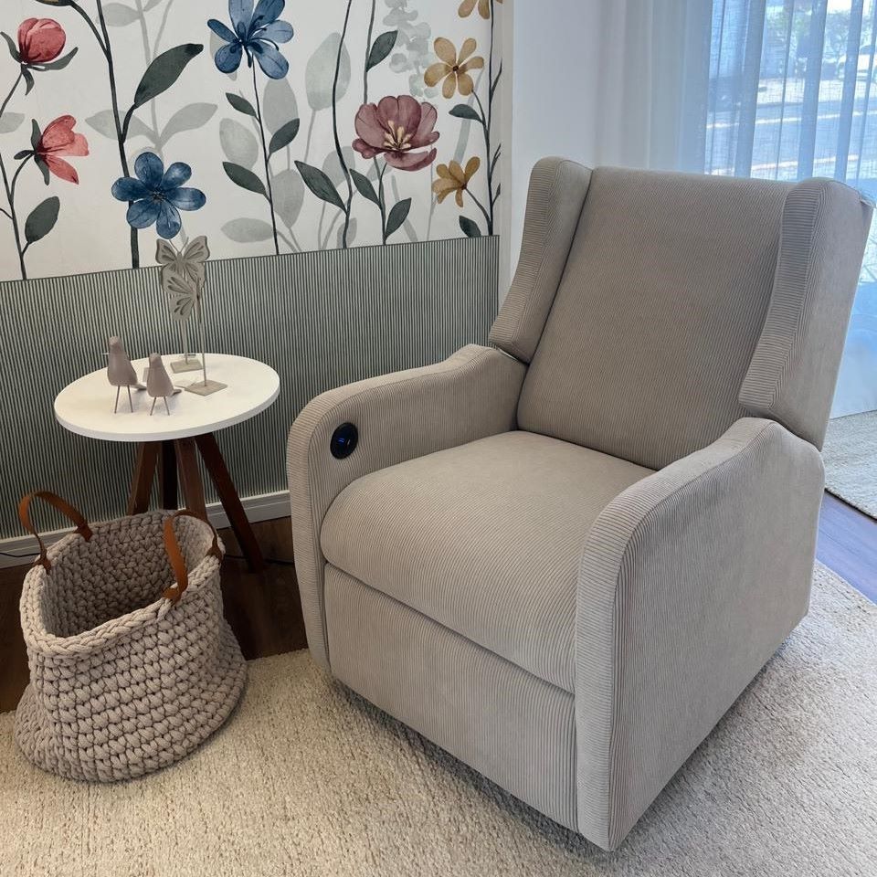 Poltrona Jazz Elétrica com Giro e Recline + Balanço Veludo Bege - Stillen